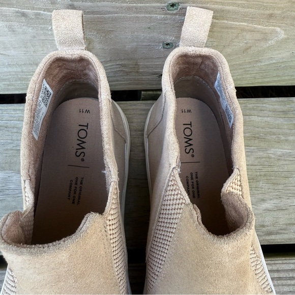 TOMS Suede Ankle Bootie Bryce Sneaker Flats Sand Slip On Rubber Outsole Natural - Picture 11 of 16